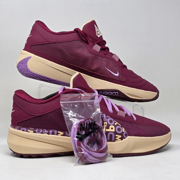 Nike Zoom Freak 5 DX4985-600 Men's Size 11 Noble Red Basketball Shoes New - Picture 2 of 12